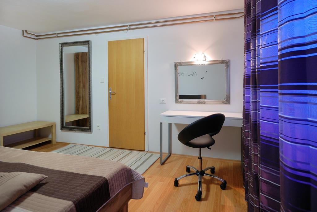 Apartment Luti PUY Exterior foto