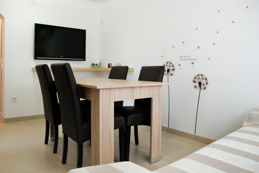 Apartment Luti PUY Quarto foto